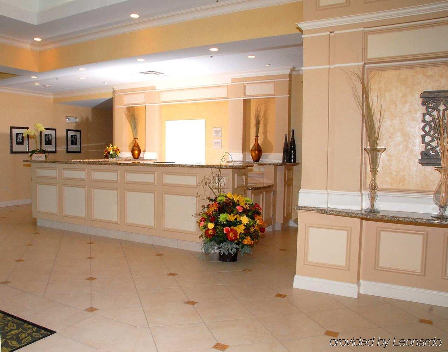 Hilton Garden Inn Riverhead Exterior photo