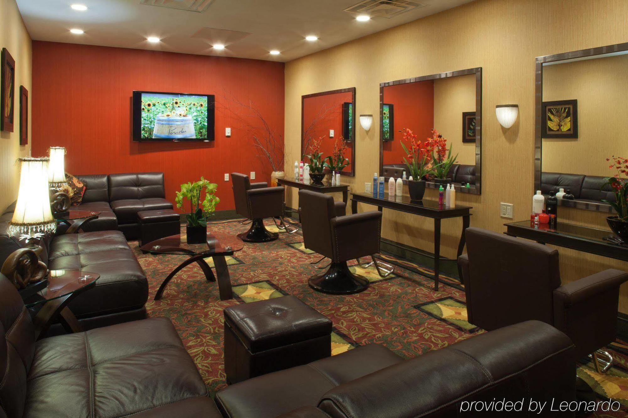Hilton Garden Inn Riverhead Exterior photo
